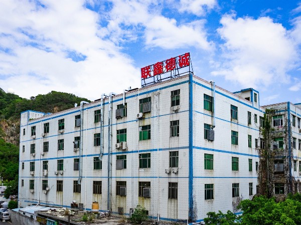 数据线OEM加工源头厂家，联鑫德诚数据线厂家