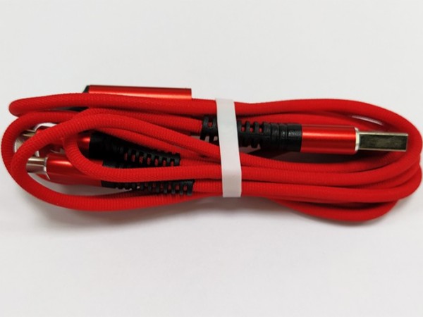 红色布艺编织一拖三数据线，安卓Type-C苹果手机充电线